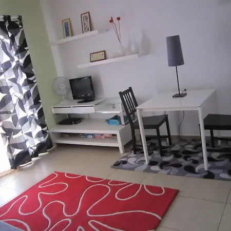 Yucca Apartment